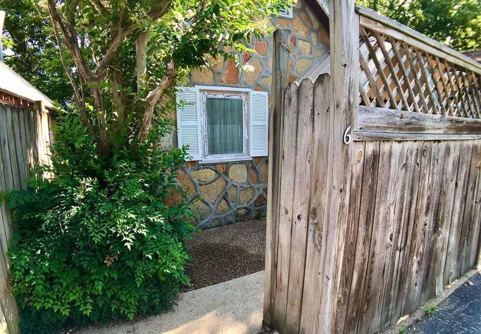 D'Vinery Rock Cottage/ #6 Eureka Springs Luaran gambar